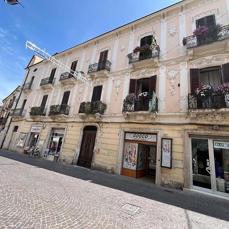 Appartamento Eleonora Sulmona Exteriör bild